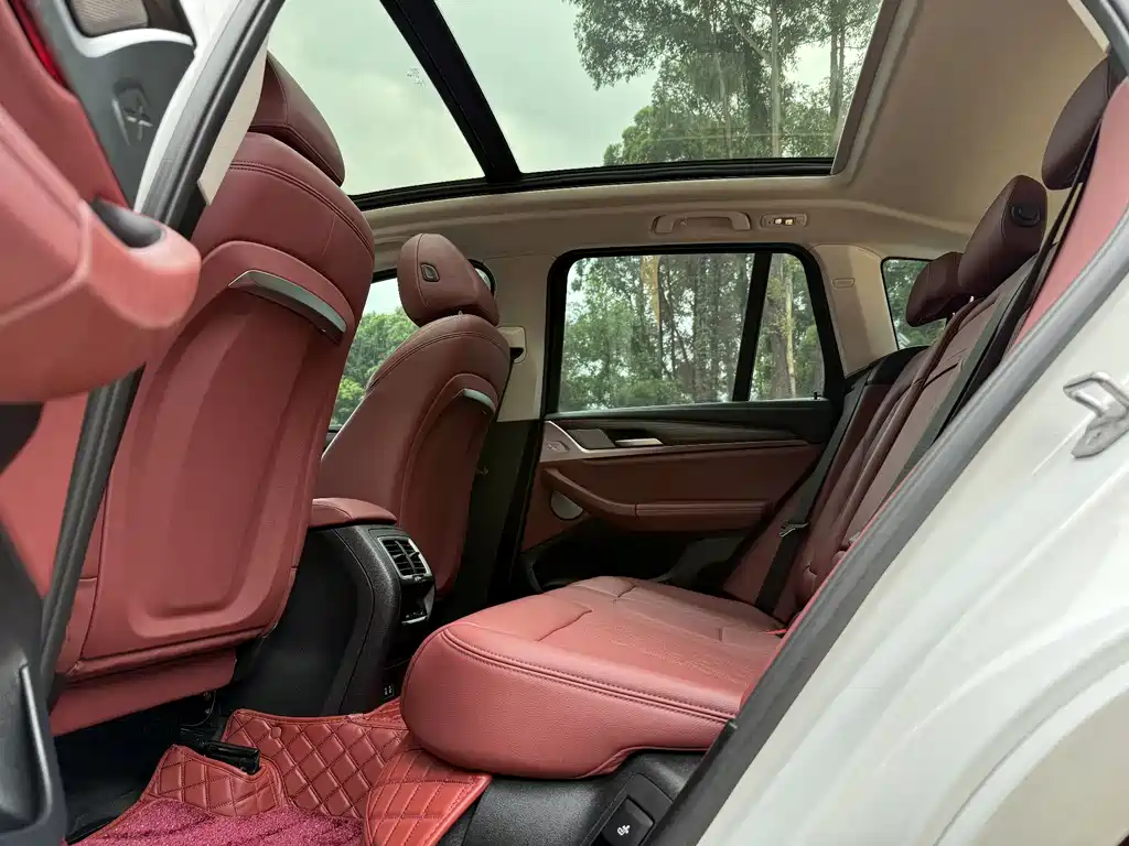 BMW X3 2023 xDrive30i Exclusive M Night Package купить на сайте DeffCars