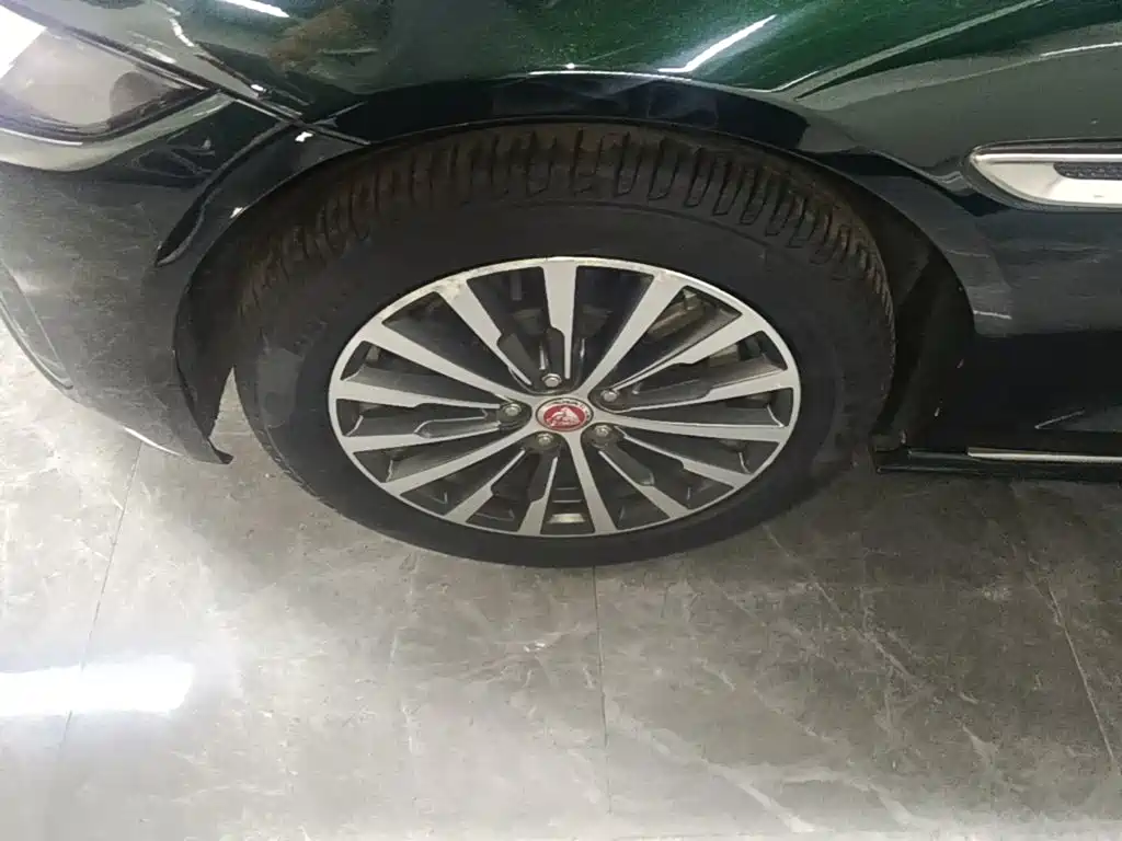 Jaguar XEL 2021 2.0T 200PS R-DYNAMIC Youth Sports Edition купить на сайте DeffCars