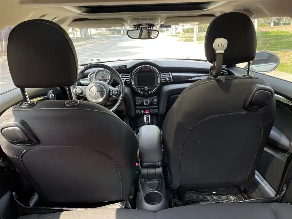 MINI 2018 1.5T ONE PLUS купить на сайте DeffCars