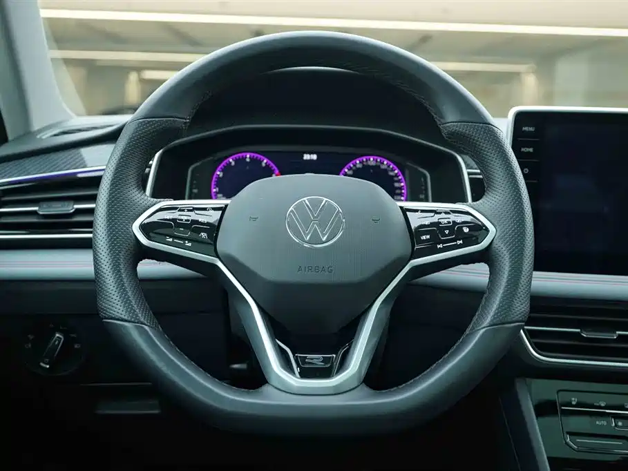 Tiguan L 2023 facelift 380TSI automatic four-wheel drive R-Line flagship version 7 seats купить на сайте DeffCars
