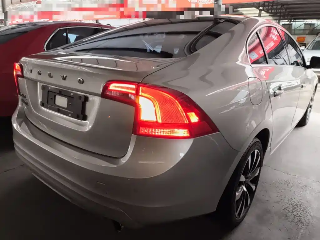 Volvo S60 2019 S60L T3 Smart Edition купить на сайте DeffCars