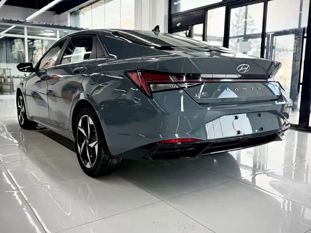 Elantra 2021 1.5L CVT LUX Premium Edition купить на сайте DeffCars