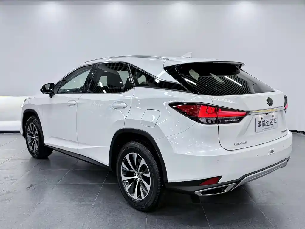 Lexus RX 2020 300 2WD Elite Edition National VI купить на сайте DeffCars