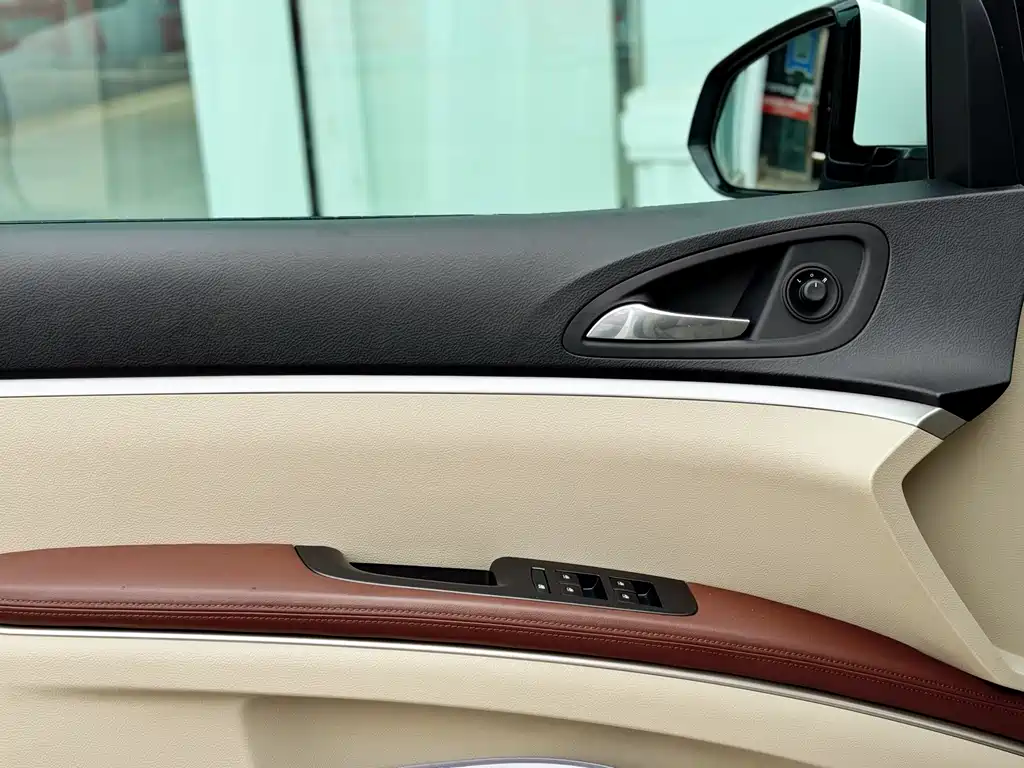 Buick GL8 2017 25S luxury model National V купить на сайте DeffCars