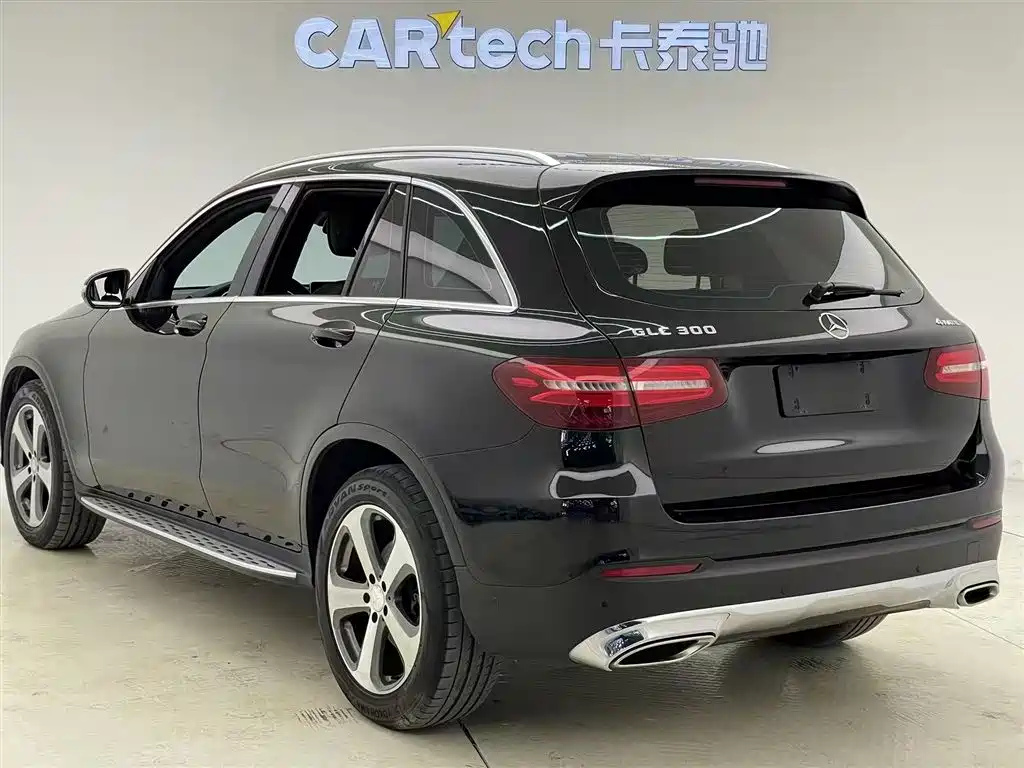 Mercedes-Benz GLC 2018 facelift GLC 300 4MATIC dynamic купить на сайте DeffCars