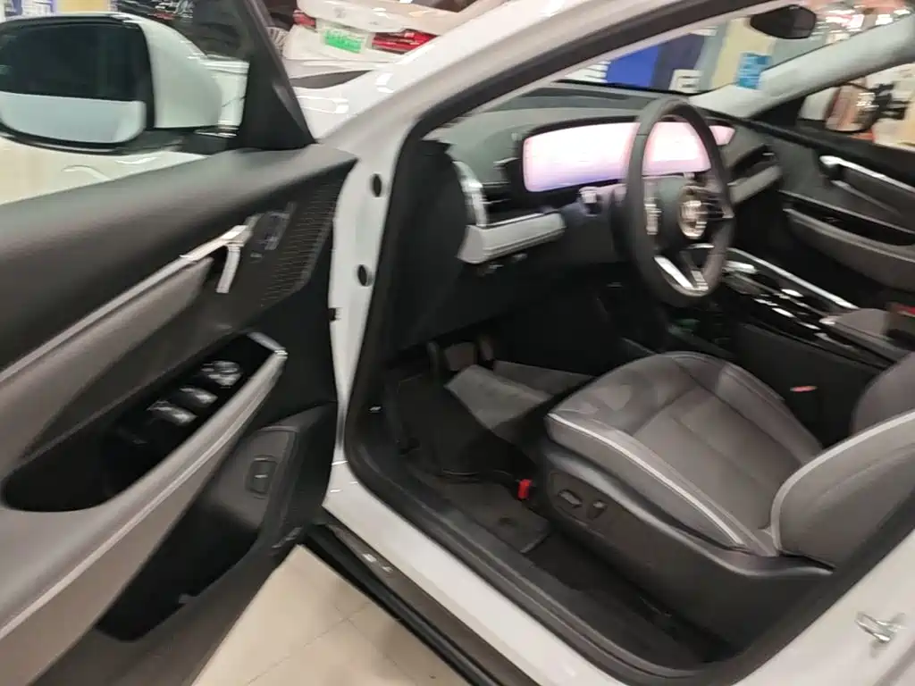 Buick E5 2025 620KM Exclusive Edition купить на сайте DeffCars