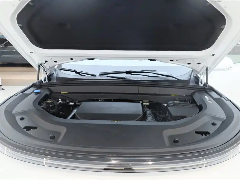 Ideal L8 2025 Max smart refresh version купить на сайте DeffCars