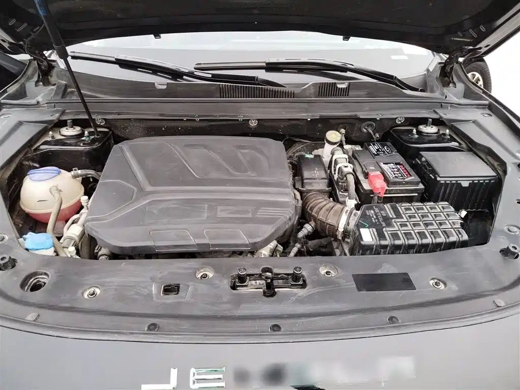 Jietu X70 PRO 2023 model 1.6T DCT Yuexiang MAX 5 seats купить на сайте DeffCars