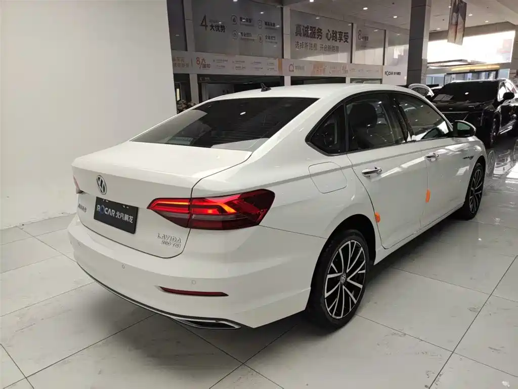 Lavida 2019 280TSI DSG Deluxe Edition National VI купить на сайте DeffCars
