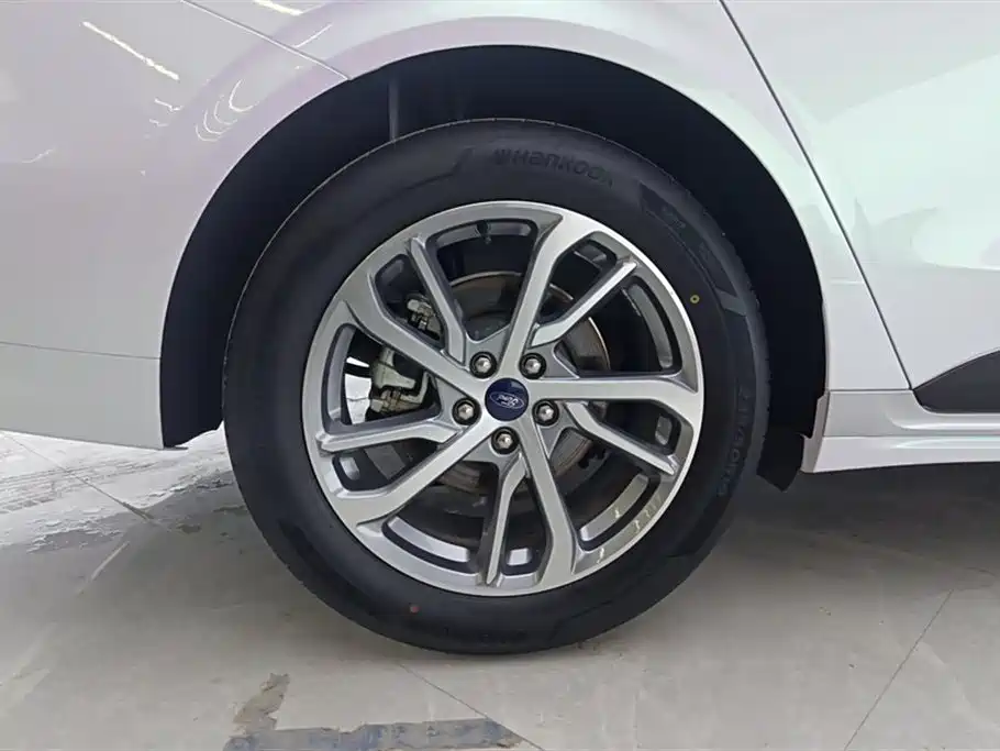 Mondeo 2022 facelift EcoBoost 245 luxury model купить на сайте DeffCars