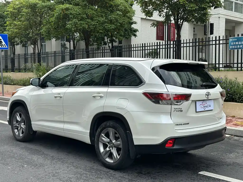 Highlander 2015 2.0T two-wheel drive luxury version 7 seats купить на сайте DeffCars