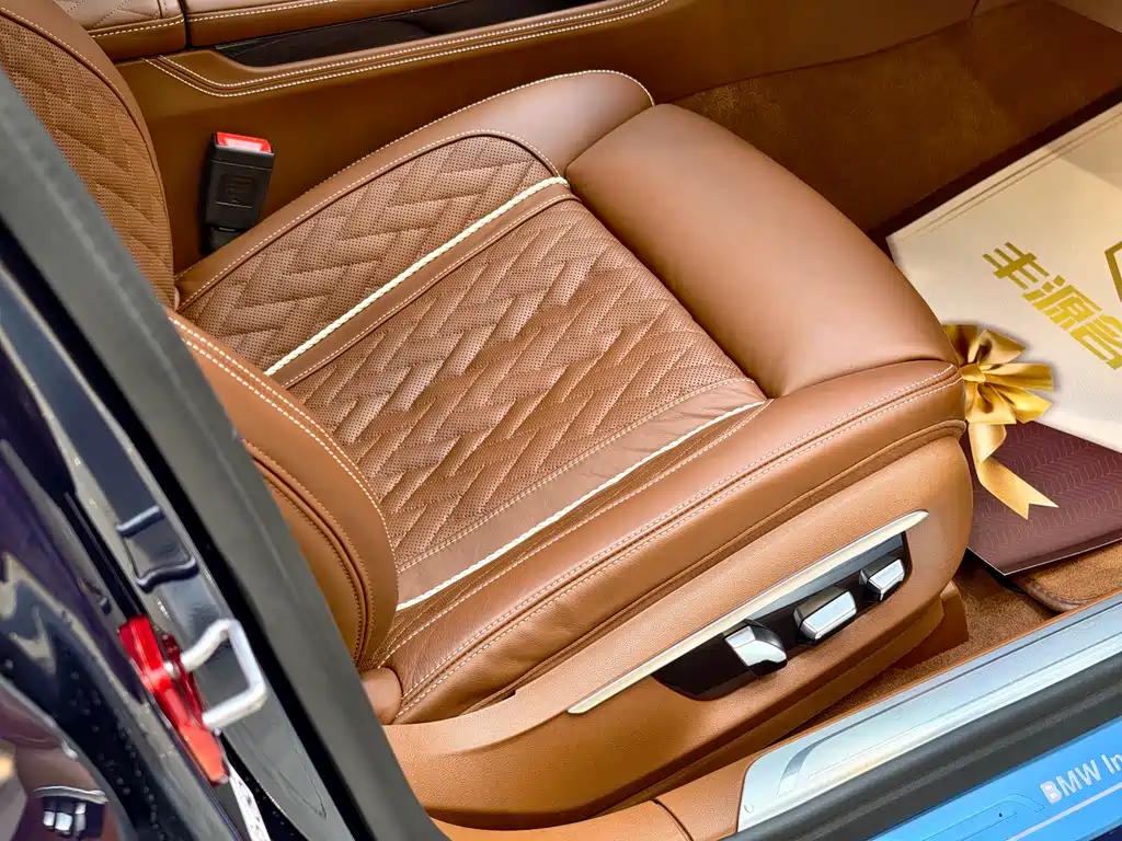 BMW 7 Series 2019 740Li xDrive Executive Luxury Package купить на сайте DeffCars