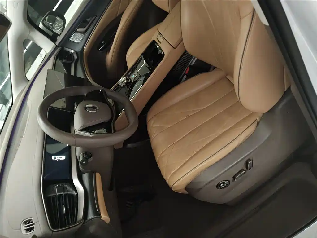 Denza D9 2022 DM-i 970 four-wheel drive flagship model купить на сайте DeffCars