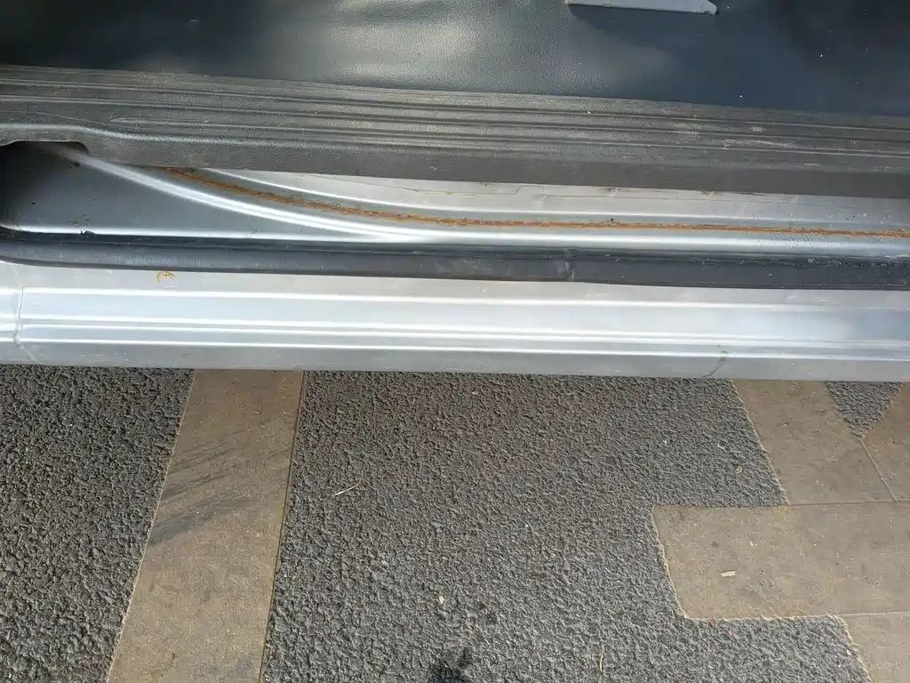 Wuling Rongguang S 2021 1.2L standard air-conditioned version 5-seat LSI купить на сайте DeffCars