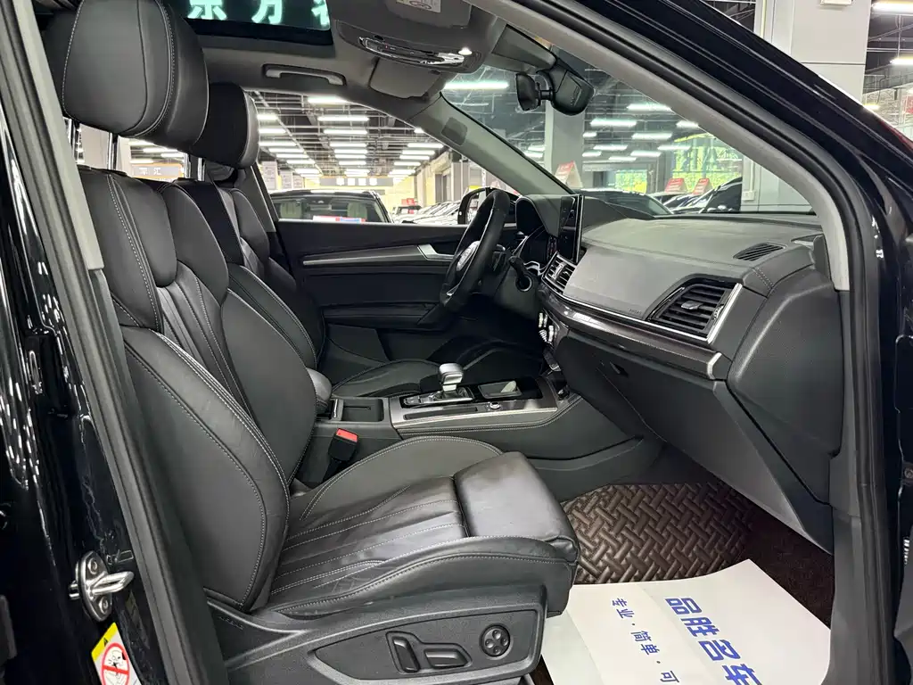 Audi Q5L 2022 45T luxury and dynamic model купить на сайте DeffCars