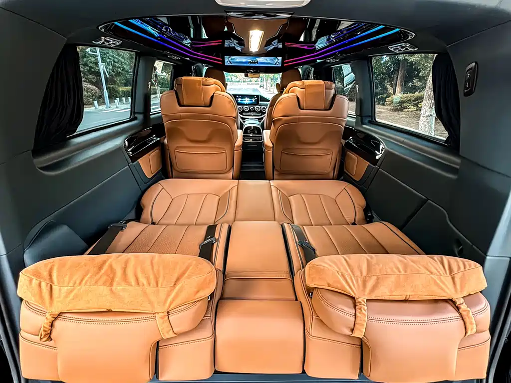 Vito 2023 2.0T Business Edition 7 seats купить на сайте DeffCars