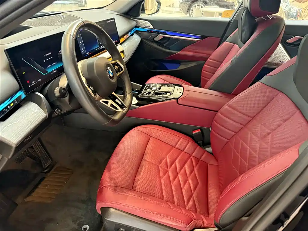 BMW 5 Series 2025 530Li Exclusive M Sports Package купить на сайте DeffCars