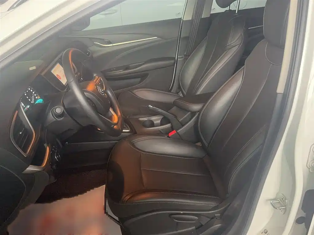 Yinglang 2021 model model 1.5L automatic elite model купить на сайте DeffCars