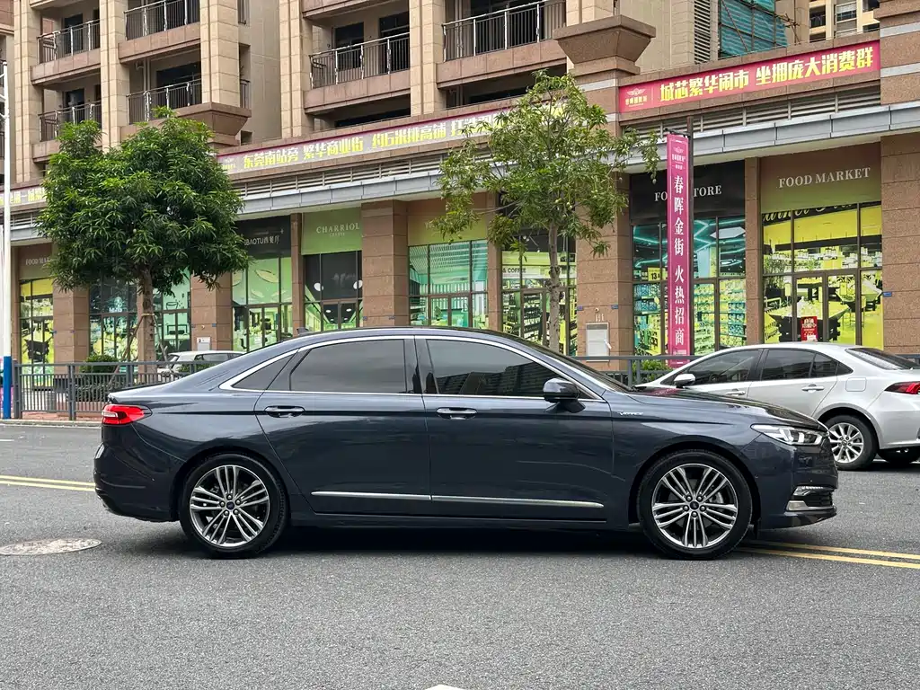 Taurus 2019 EcoBoost 245 Vignale Premium Edition купить на сайте DeffCars