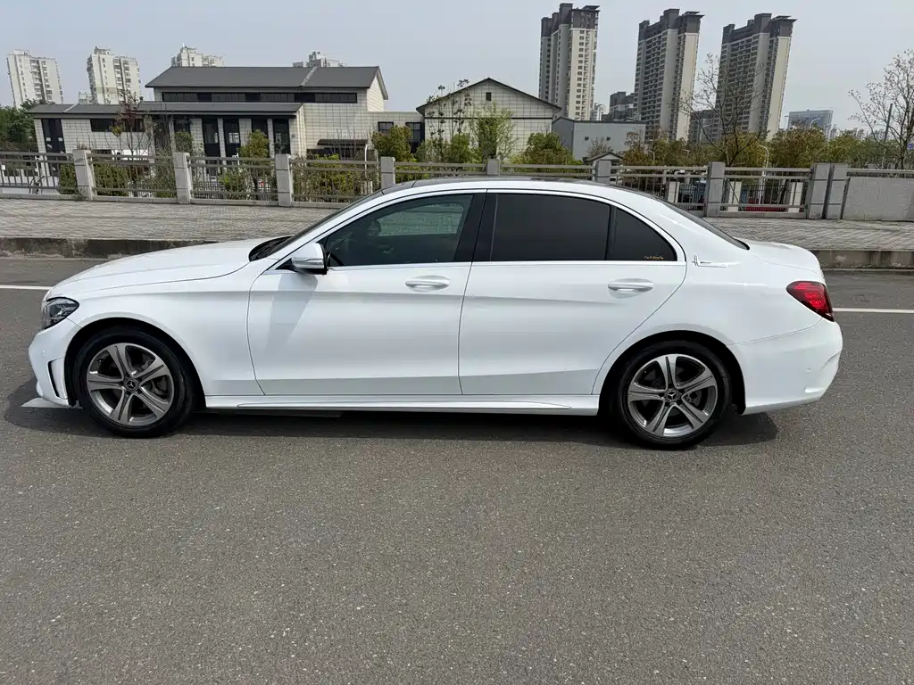 Mercedes-Benz C-Class 2019 C 260 L Sports Edition купить на сайте DeffCars