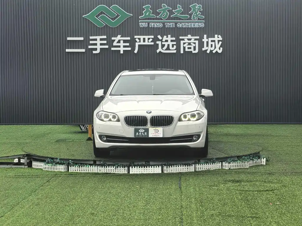 BMW 5 Series 2013 525Li Luxury Model купить на сайте DeffCars