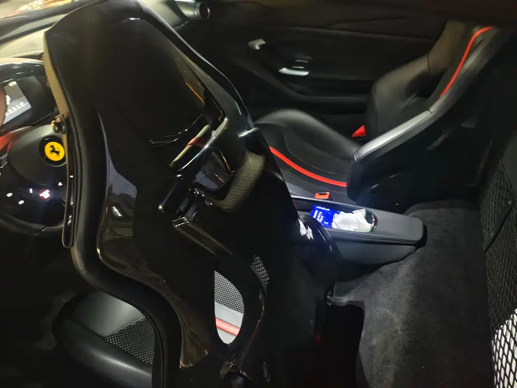 Ferrari F8 2019 Tributo 3.9T V8 купить на сайте DeffCars