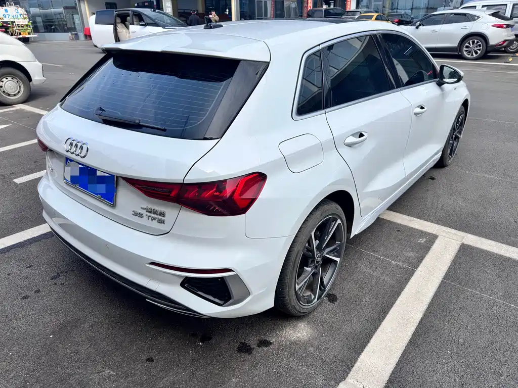 Audi A3 2024 Sportback 35 TFSI stylish and sporty купить на сайте DeffCars