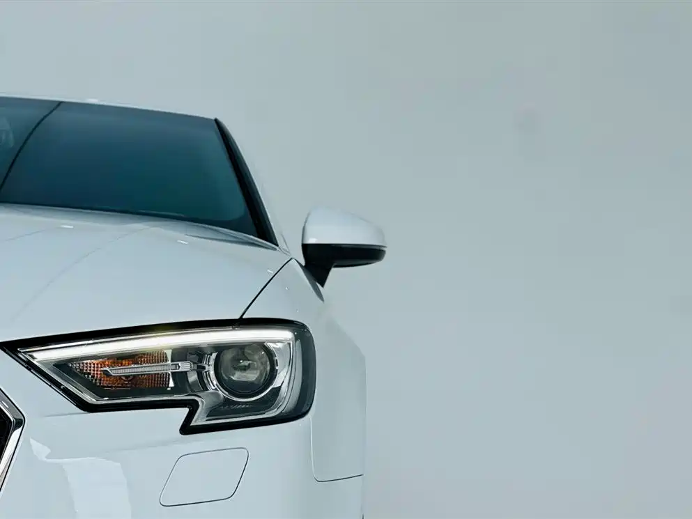Audi A3 2017 Limousine 35 TFSI Enterprising купить на сайте DeffCars