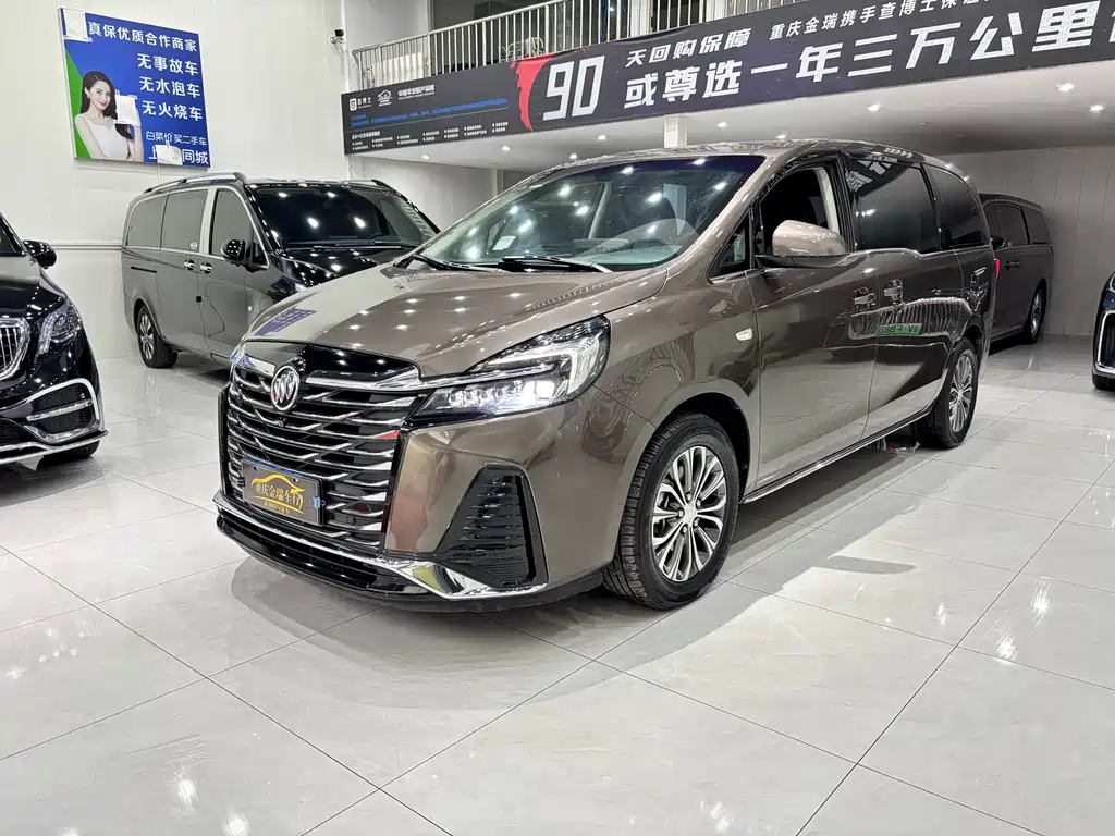Buick GL8 2023款 陆上公务舱 智享型 купить на сайте DeffCars