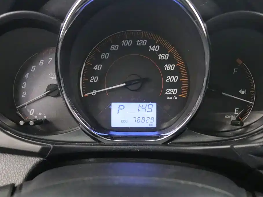 YARiS L 2020 1.5L CVT leading version купить на сайте DeffCars