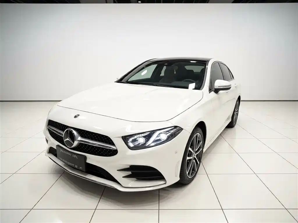 Mercedes-Benz A-Class 2020 Facelift A 200 L Sports Sedan Dynamic Type купить на сайте DeffCars