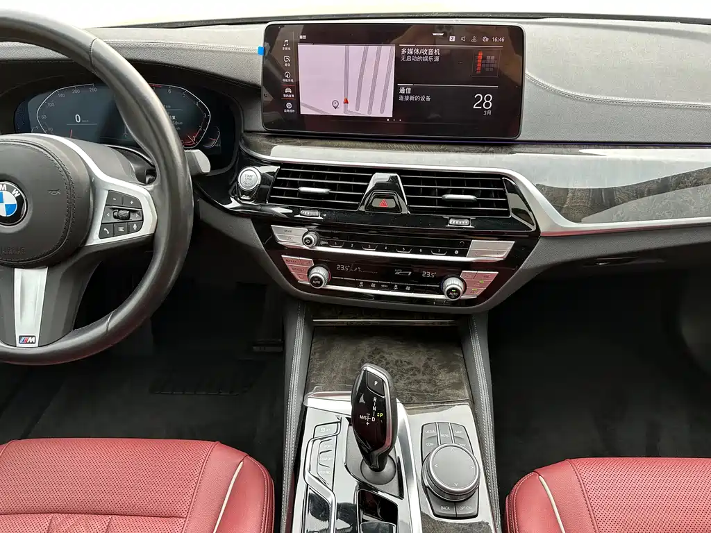 BMW 5 Series 2022 facelift 525Li M Sports Package купить на сайте DeffCars