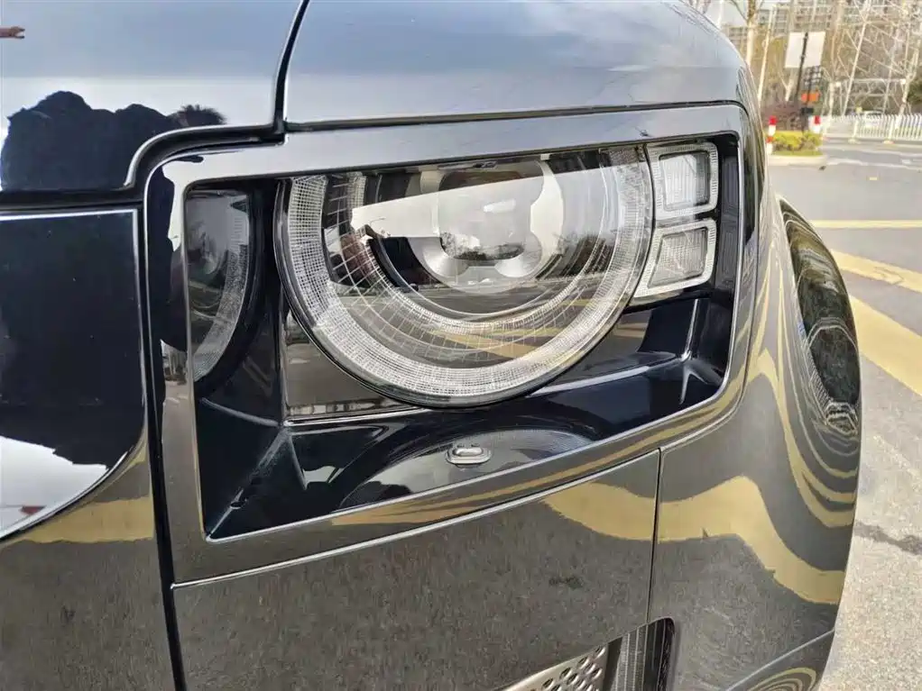 Land Rover Defender 2025 130 3.0T P400 seven-seat luxury version купить на сайте DeffCars