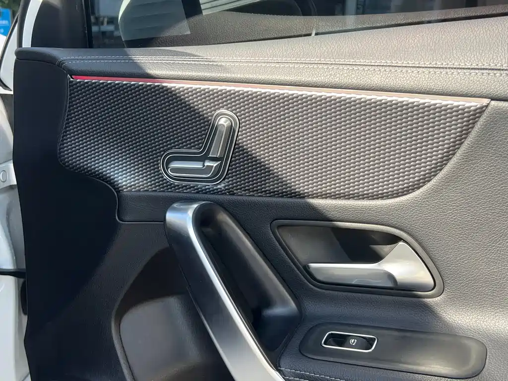 Mercedes-Benz A-Class 2020 A 200 L Sports Sedan купить на сайте DeffCars