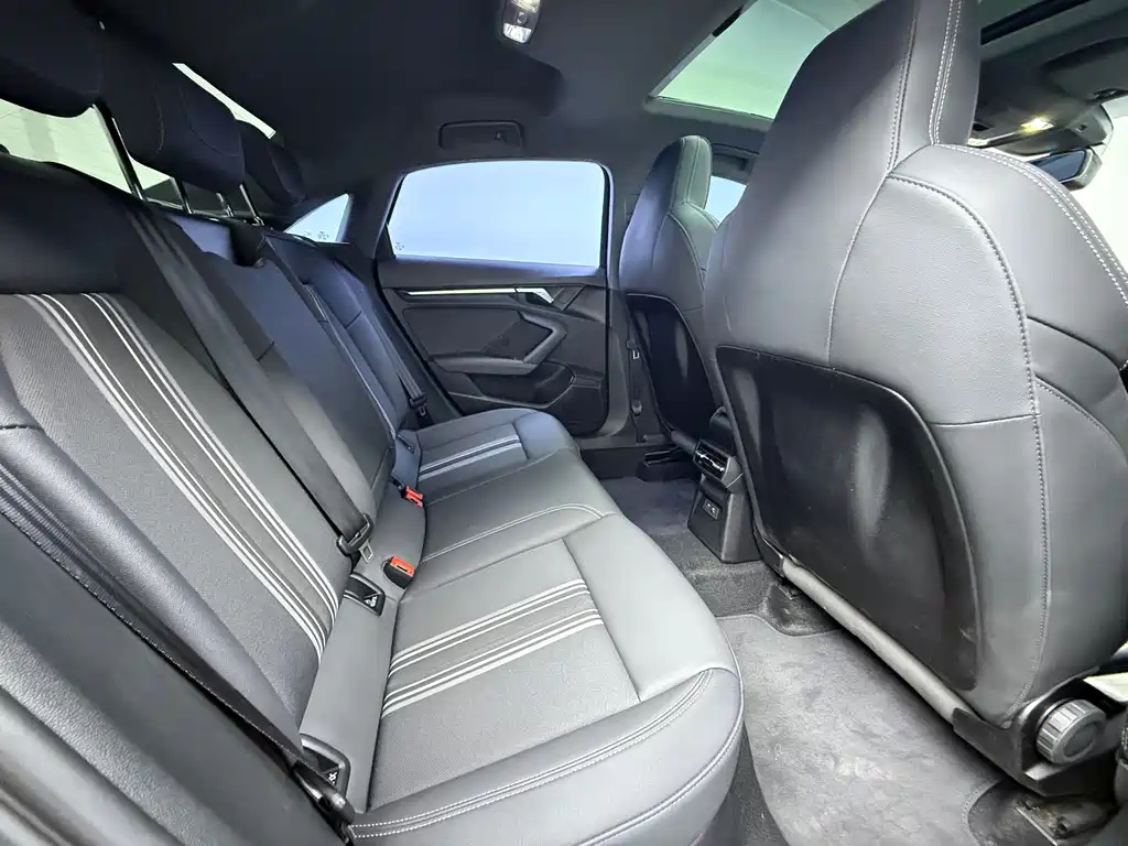Audi A3 2023 A3L Limousine 35 TFSI Fashionable and Sporty купить на сайте DeffCars