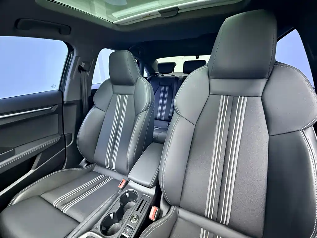 Audi A3 2023 A3L Limousine 35 TFSI Fashionable and Sporty купить на сайте DeffCars