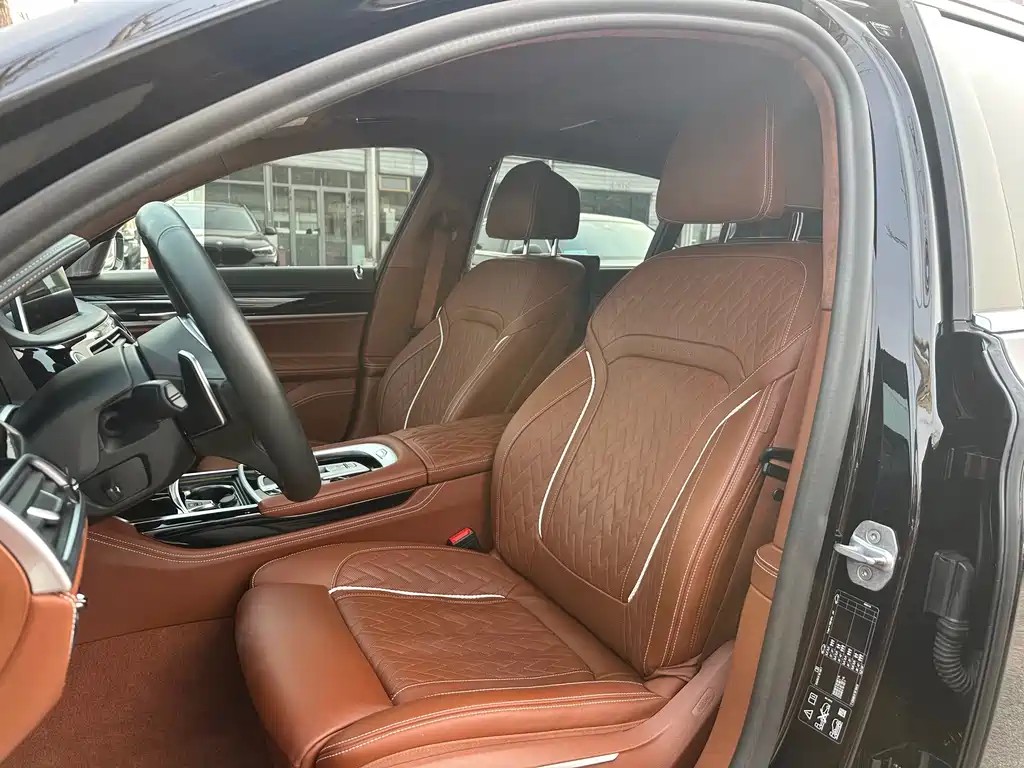 BMW 7 Series 2019 740Li xDrive Executive M Sports Package купить на сайте DeffCars