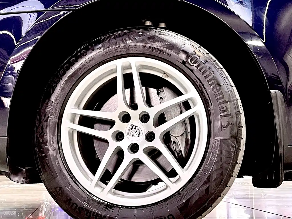 Macan 2017 Macan 2.0T купить на сайте DeffCars