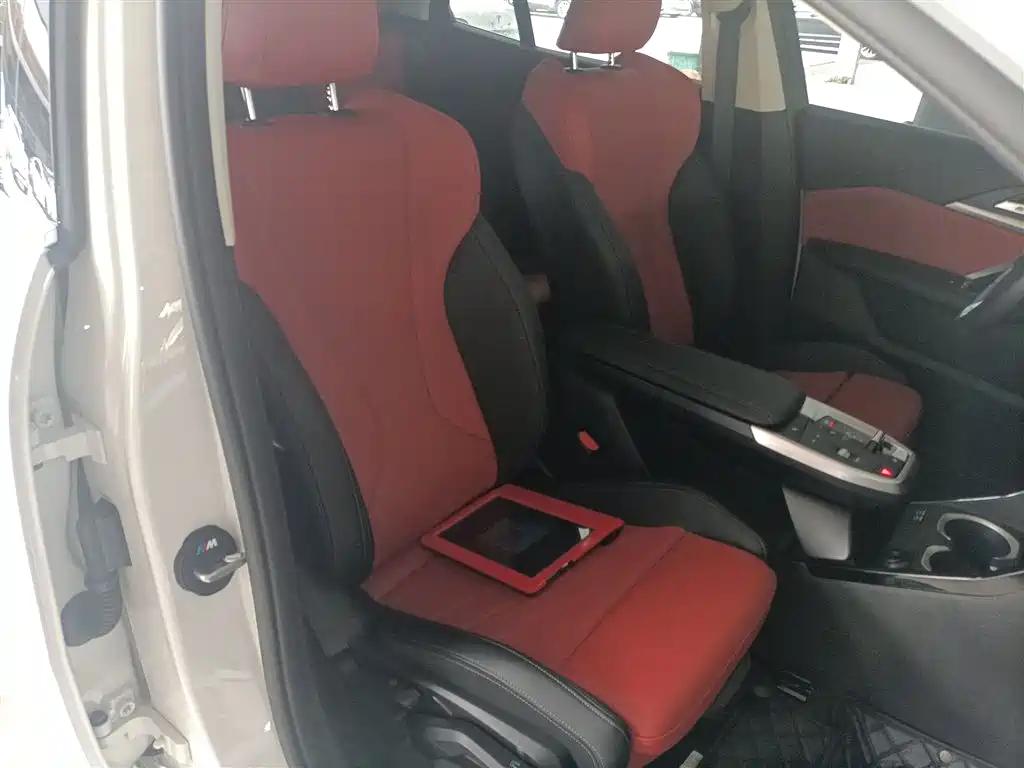 BMW X2 imported 2024 sDrive25i M sports package купить на сайте DeffCars