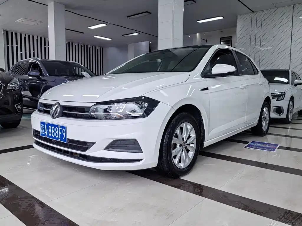 Polo 2019 Plus 1.5L Automatic Colorful Technology Edition купить на сайте DeffCars