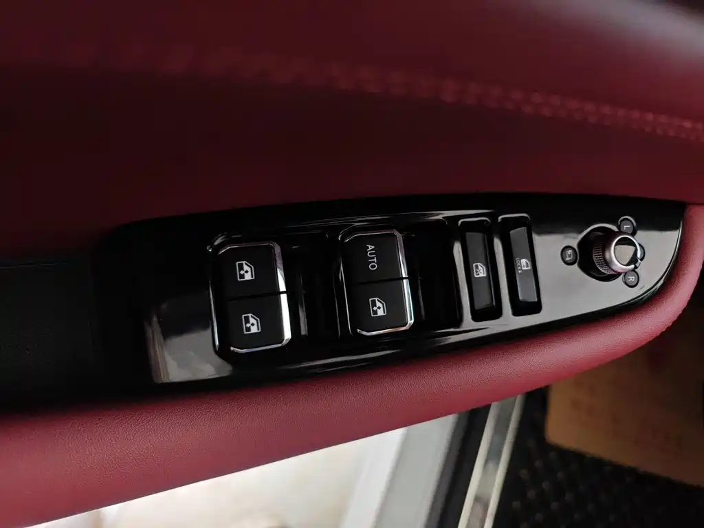 Changan CS85 COUPE 2021 1.5T DCT Elite купить на сайте DeffCars