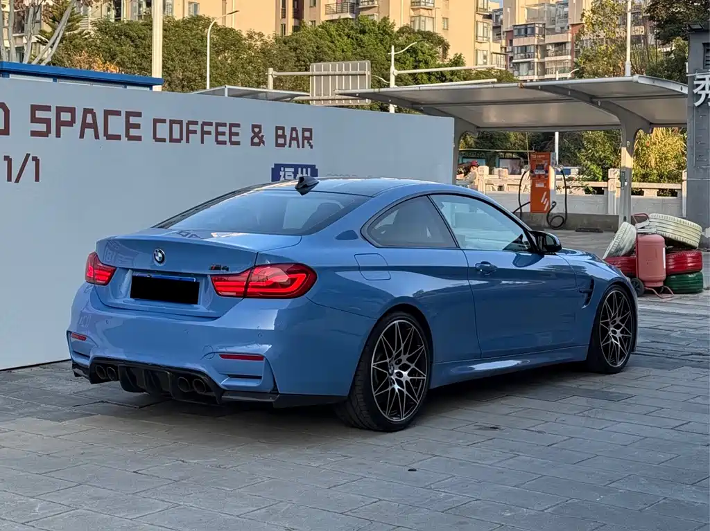 BMW M4 2017 M4 Coupe Fans Limited Edition купить на сайте DeffCars