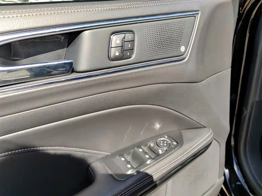 Taurus 2019 EcoBoost 245 Exclusive Edition купить на сайте DeffCars
