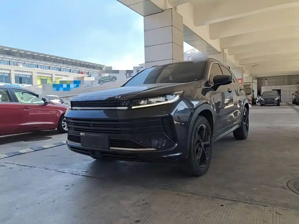 Xingtu Chasing the Wind 2022 Versailles Edition 1.6T DCT Chengfengqi Edition купить на сайте DeffCars