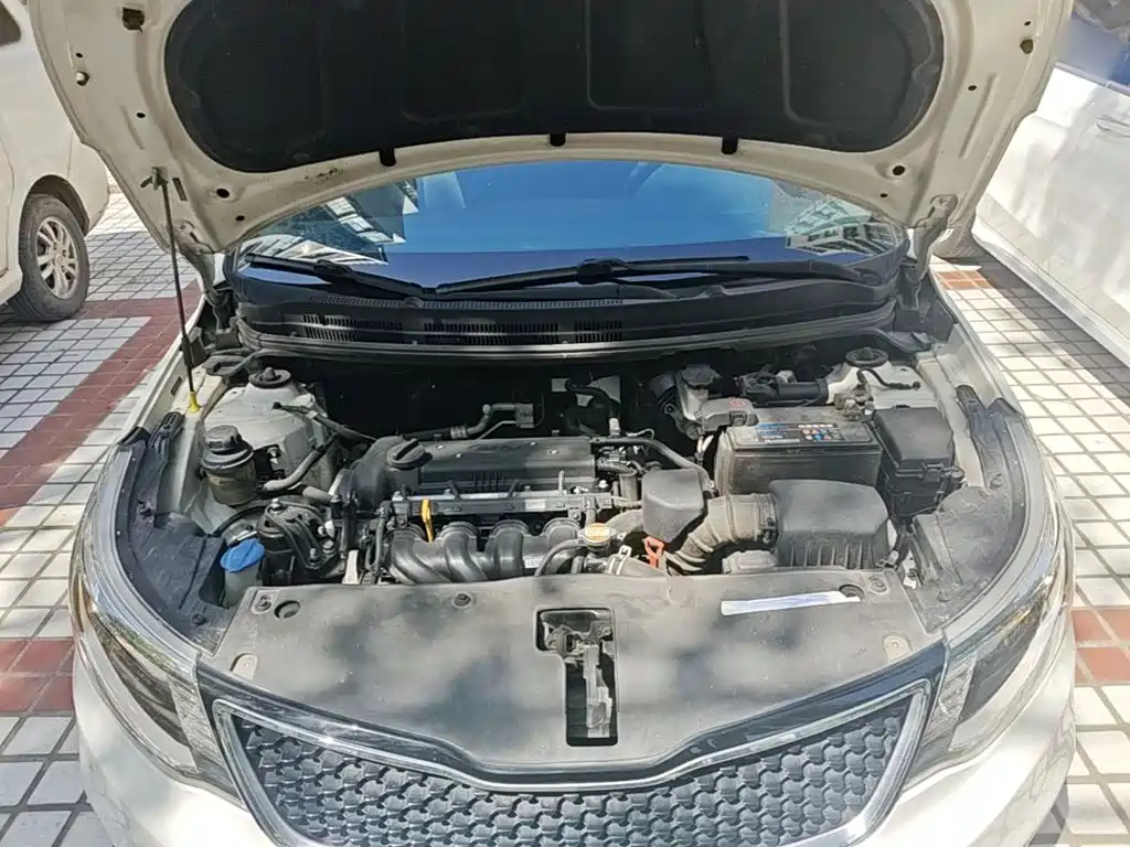 Kia K2 2015 Sedan 1.4L AT GLS купить на сайте DeffCars
