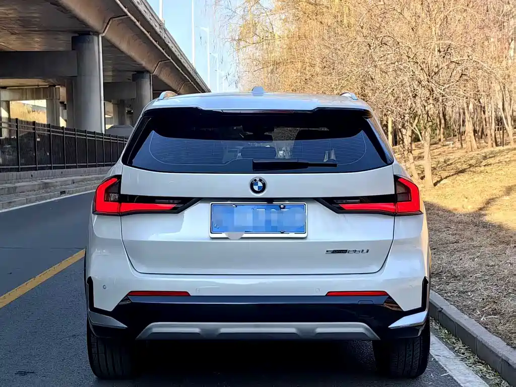 BMW X1 2024 sDrive25Li M Sports Package купить на сайте DeffCars