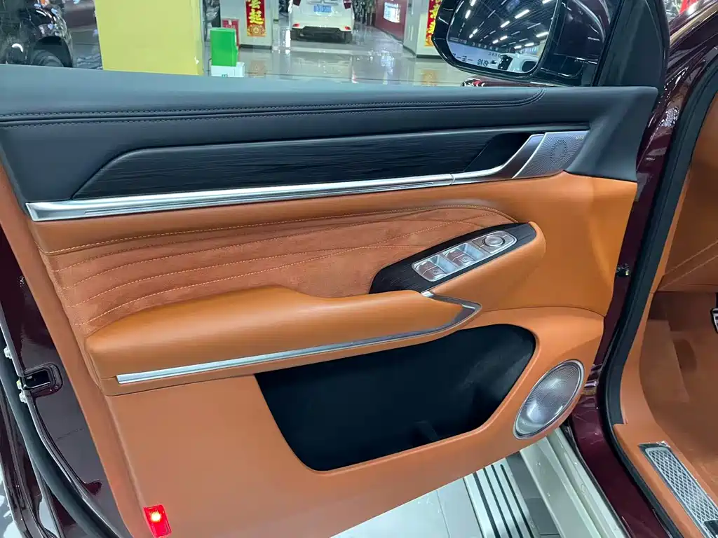 Tank 500 2022 3.0T high-end customized version 5 seats купить на сайте DeffCars