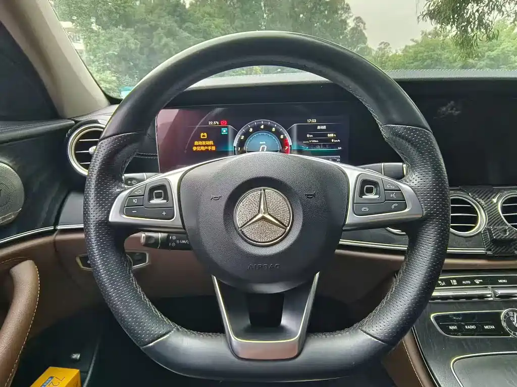 Mercedes-Benz E-Class 2018 facelift E 200 L sporty купить на сайте DeffCars