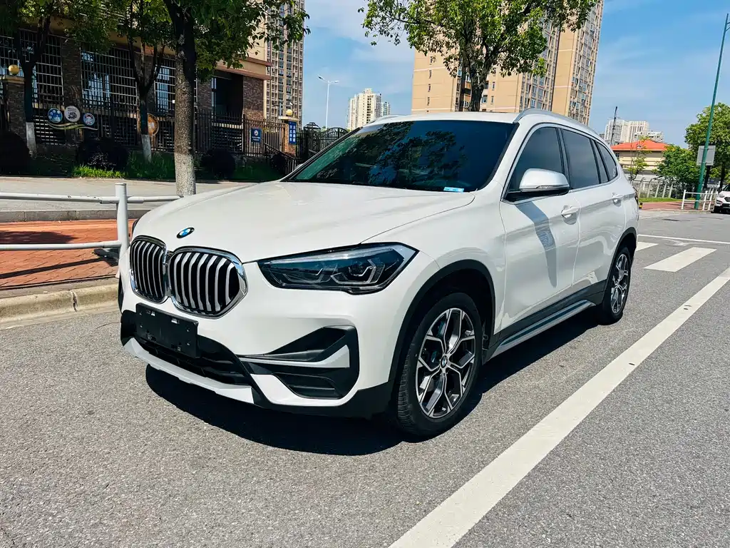 BMW X1 2022 sDrive20Li Fashion Model купить на сайте DeffCars