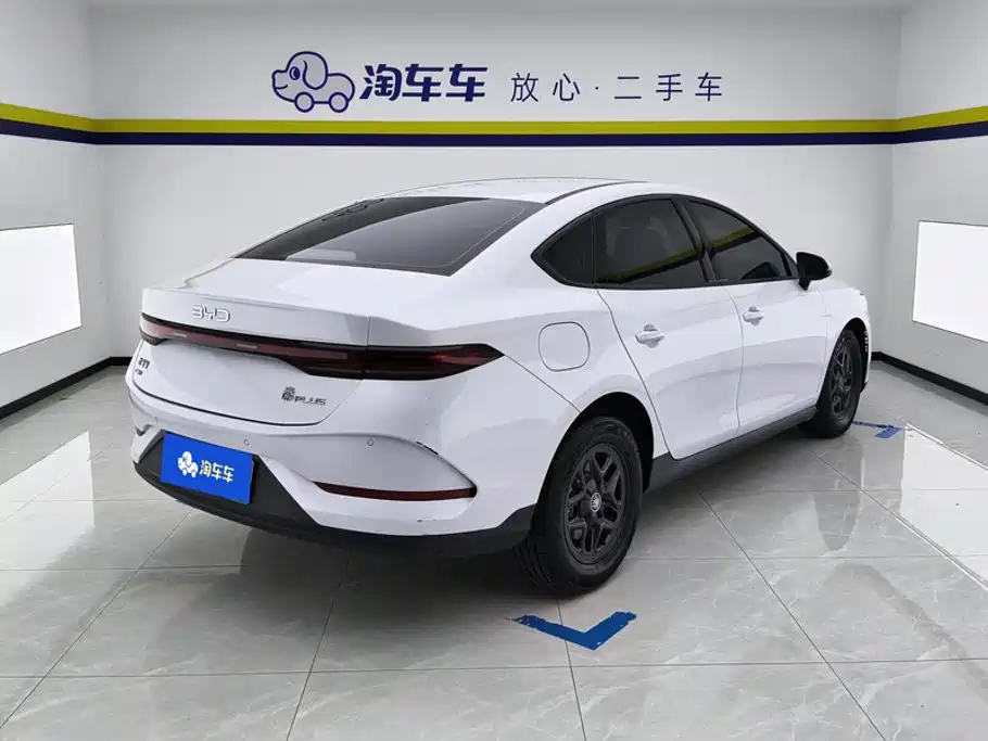 Qin PLUS 2025 DM-i smart driving version 55KM leading model купить на сайте DeffCars